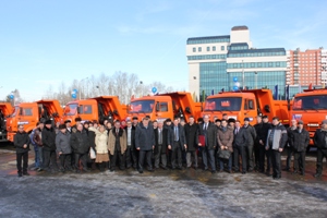 Торжественная передача техники КАМАЗ