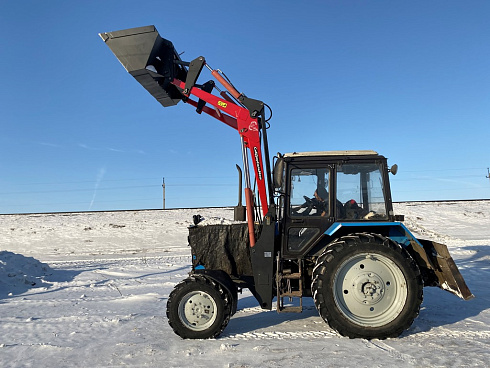ПОГРУЗЧИК ПФ-1.1 ДЛЯ МТЗ С ПЕРЕДНИМ МОСТОМ БАЛОЧНОГО ТИПА
